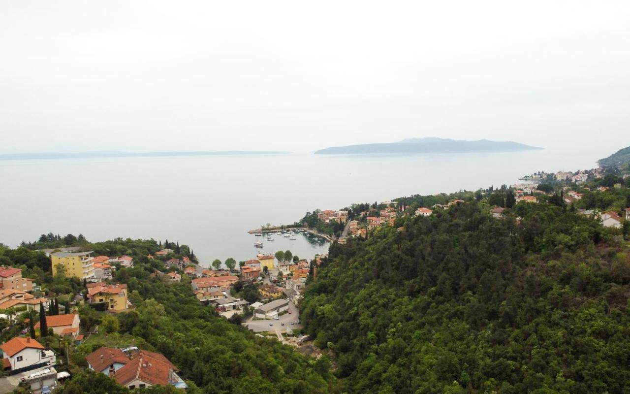 Seaview Apartment Lea Ічичі Екстер'єр фото